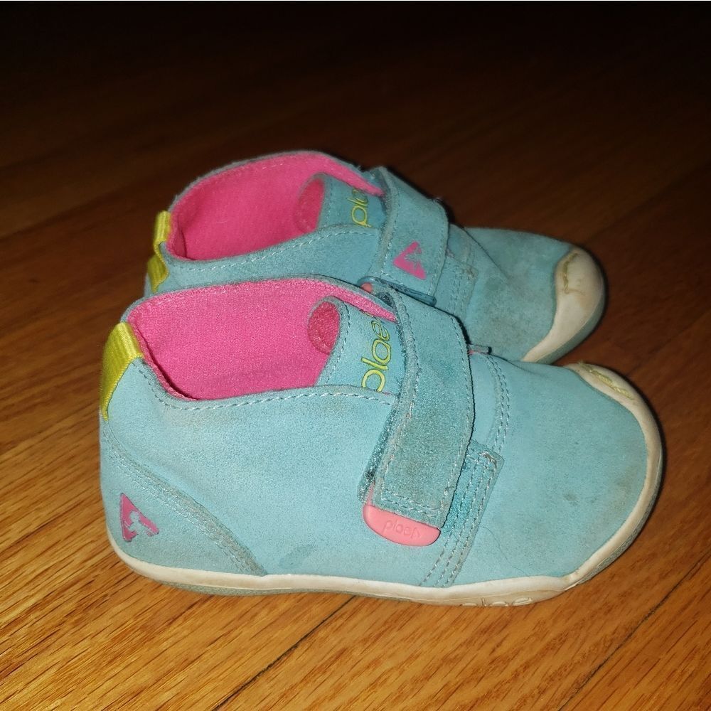 Plae blue suede Sneakers